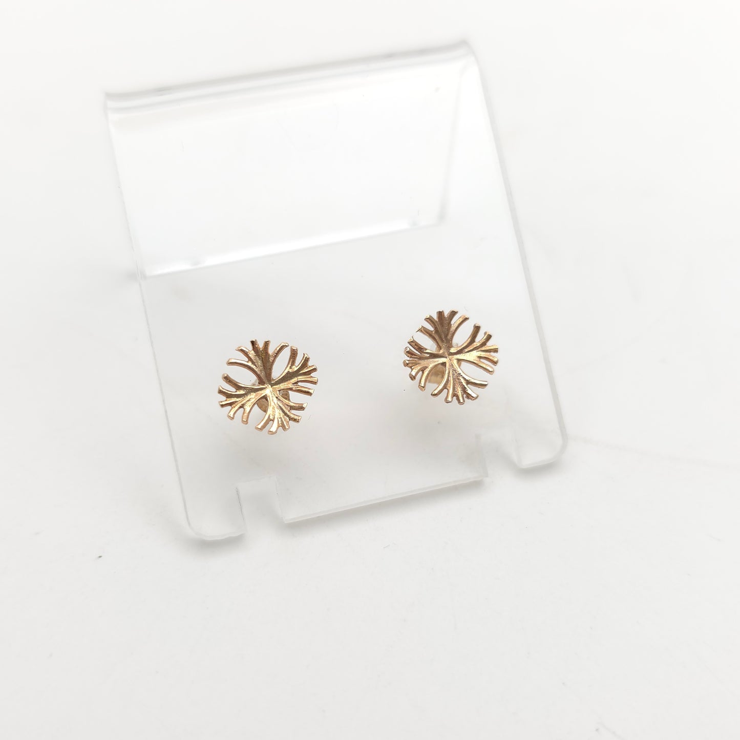 9ct Yellow Gold Vintage Starburst / Cross Stud Style Earrings