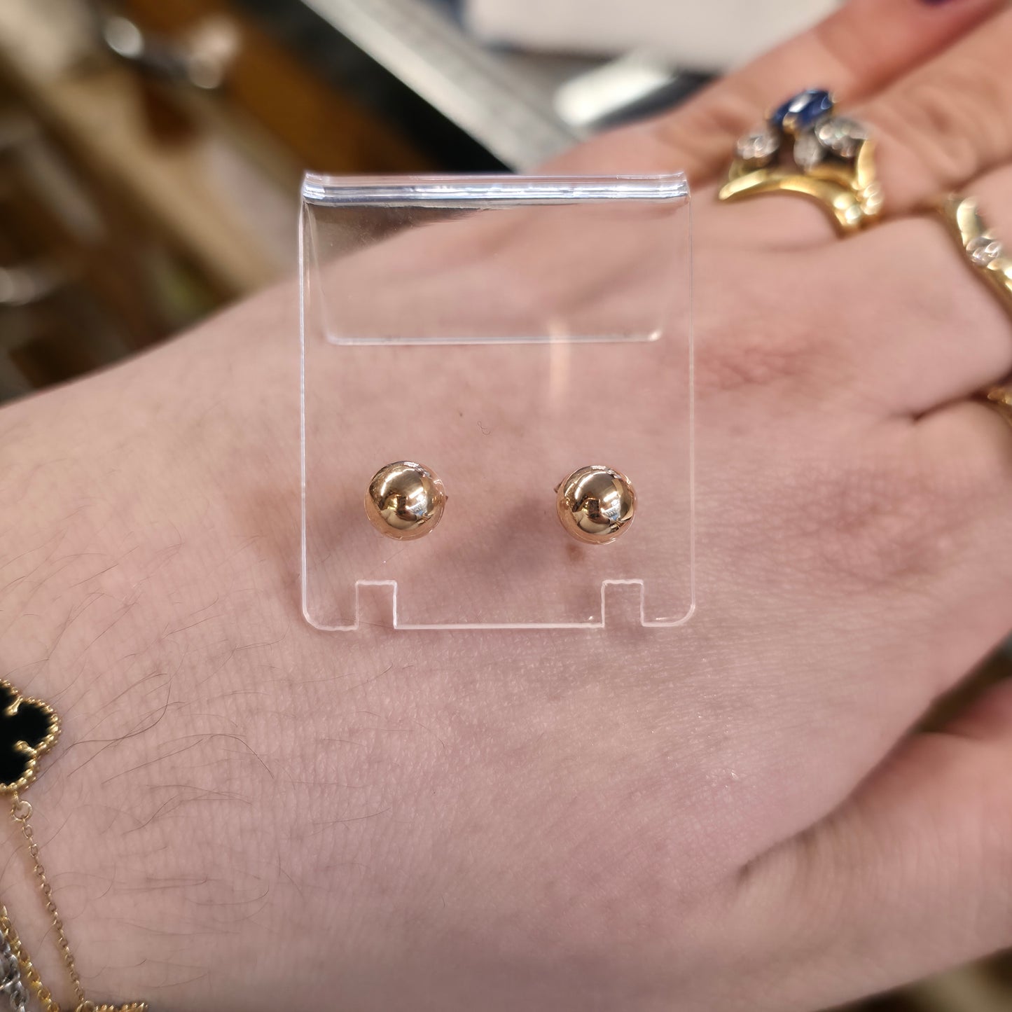 9ct Yellow Gold Traditional Classic 7mm Ball Stud Earrings