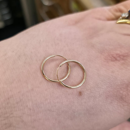 9ct Yellow Gold Vintage Hollow Plain Polished Sleeper Style Hoop Earrings