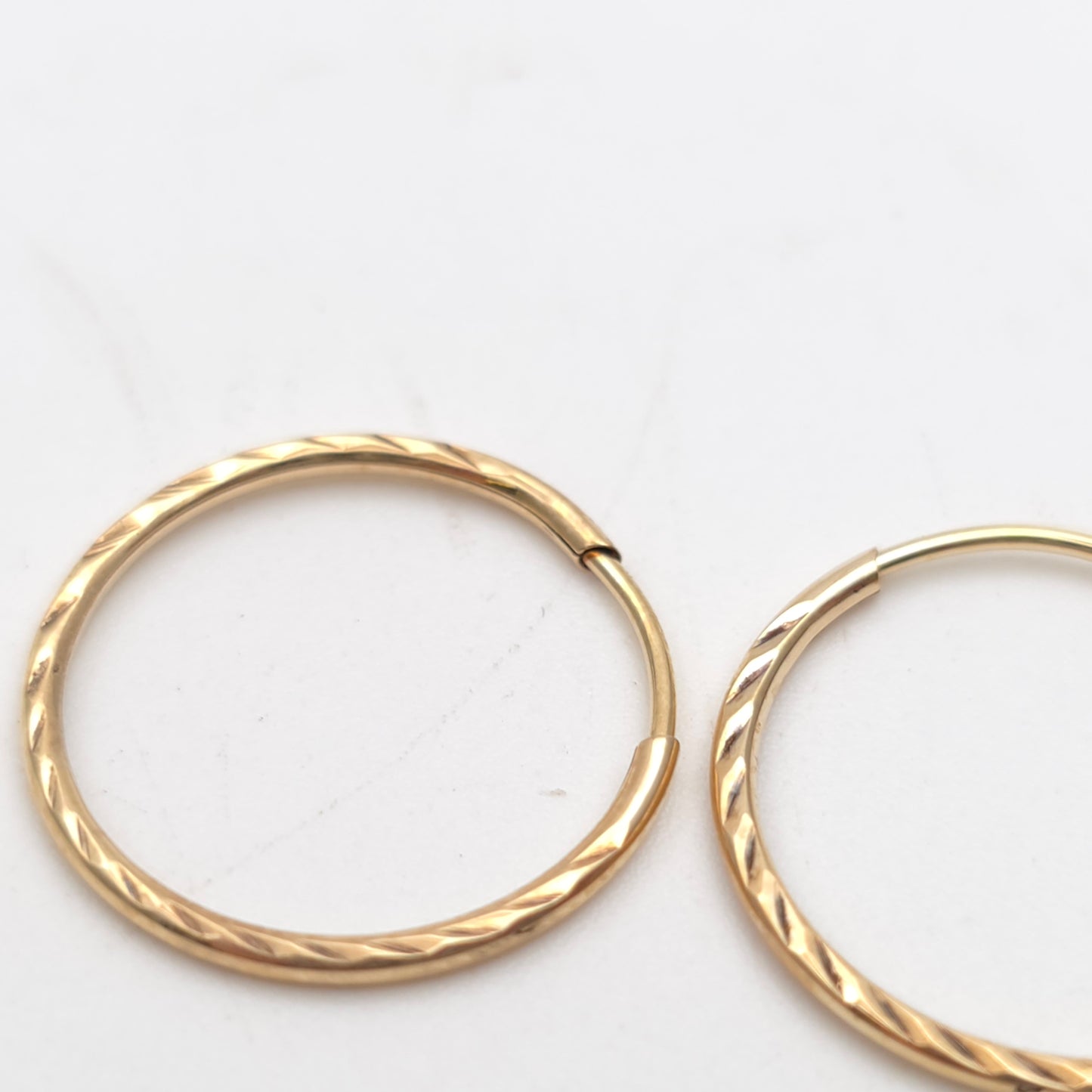 9ct Yellow Gold Traditional Patterned Ridged Sleeper Style Hoop Earrings