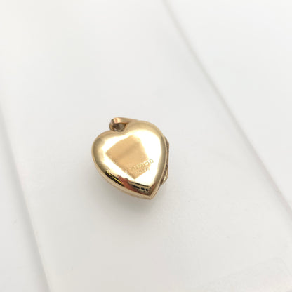 9ct Yellow Gold Vintage Heart Shaped Engraved Patterned Locket