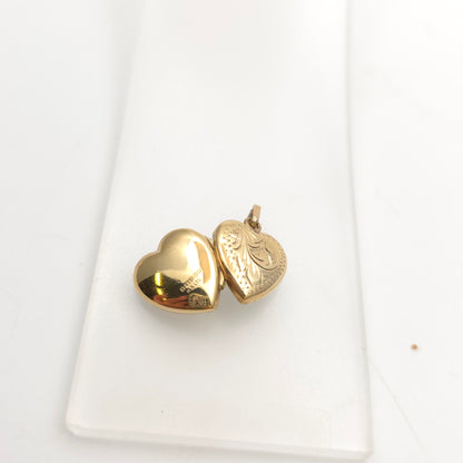9ct Yellow Gold Vintage Heart Shaped Engraved Patterned Locket