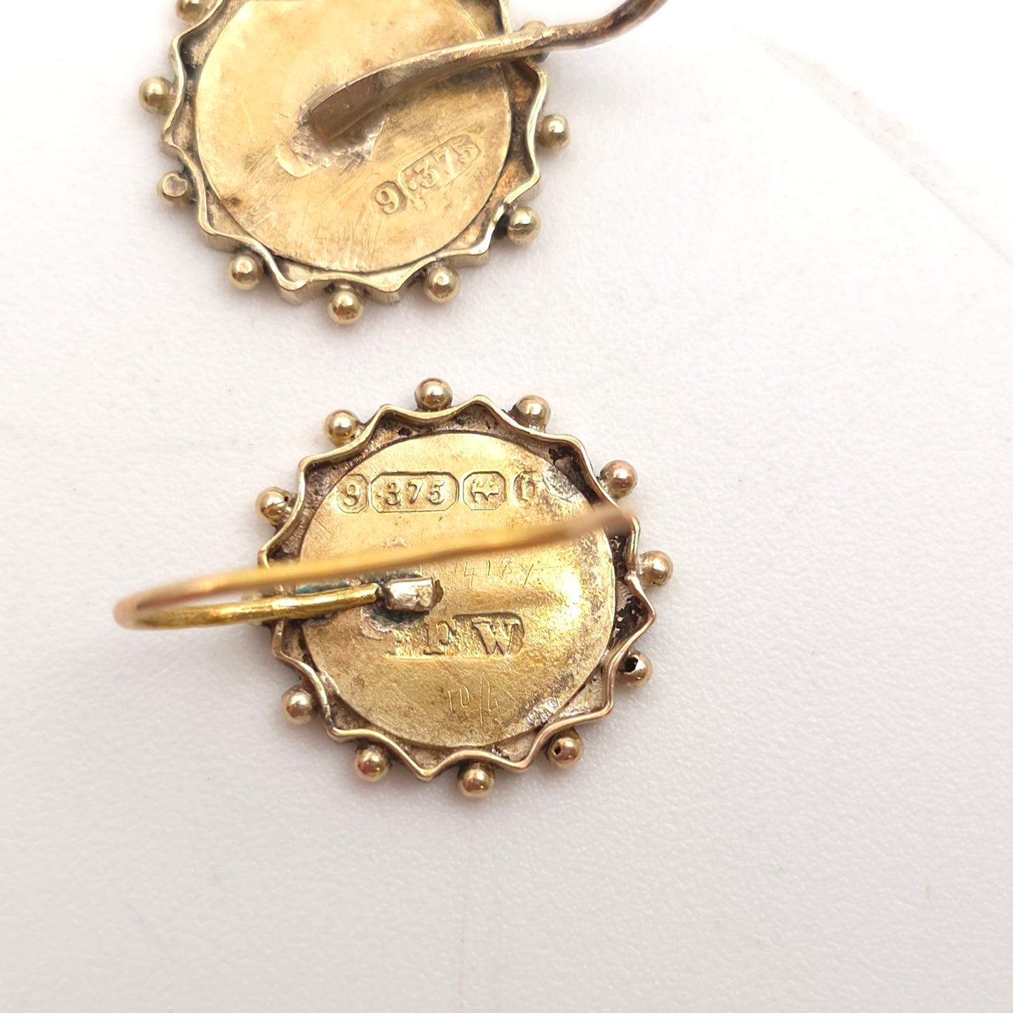 9ct Yellow Gold Antique Floral Engraved Patterned Round Panel Drop Earrings