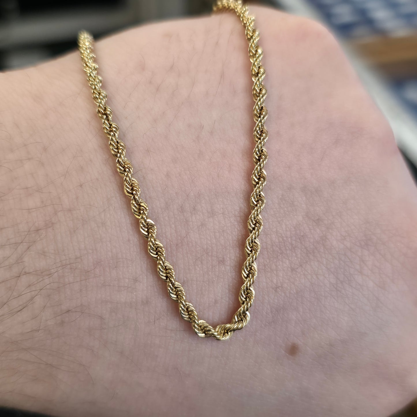 9ct Yellow Gold Vintage / Antique Hollow Link Rope Chain Necklace 18 Inch