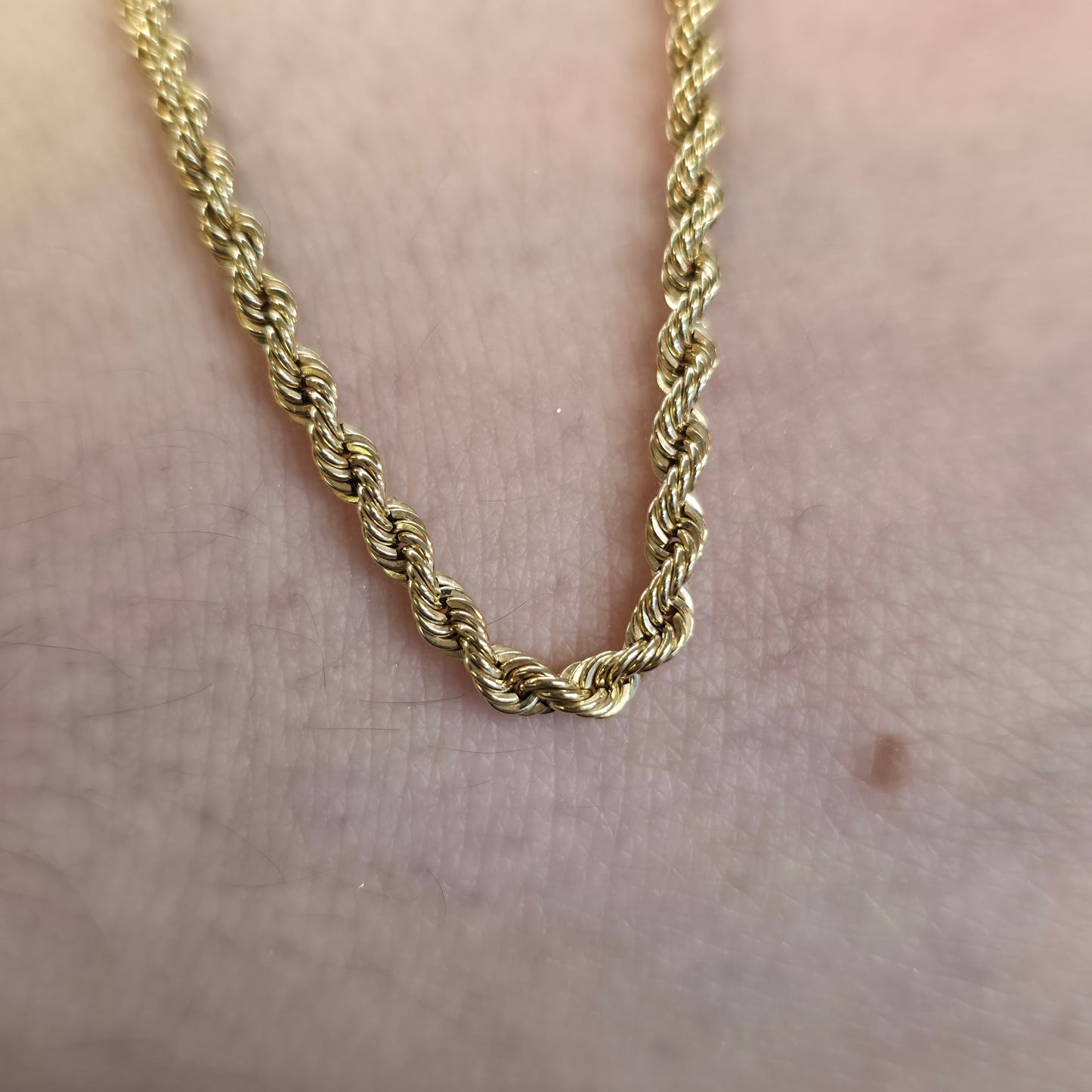 9ct Yellow Gold Vintage / Antique Hollow Link Rope Chain Necklace 18 Inch
