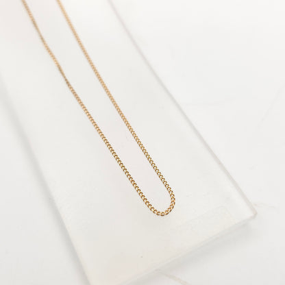 9ct Yellow Gold Vintage Lightweight Curb Chain necklace - 16 Inch / 40cm