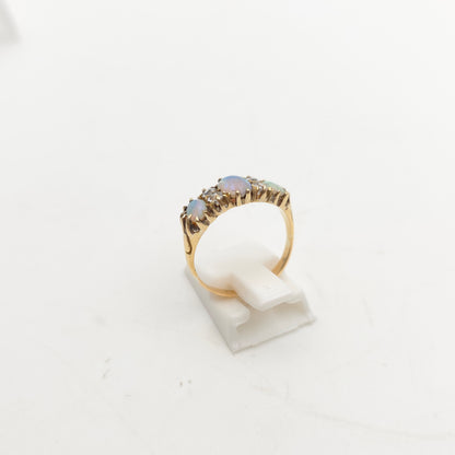 18ct Yellow Gold Antique Traditional Style Opal And Diamond Multi-Stone Ring
