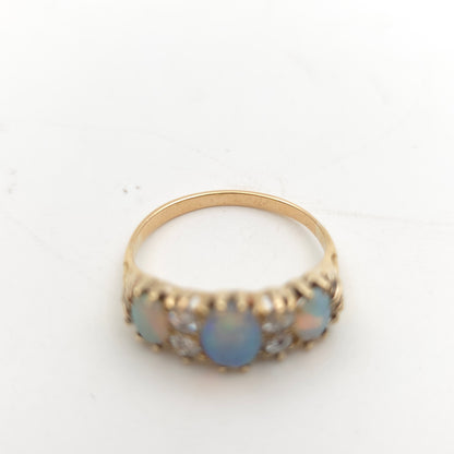 18ct Yellow Gold Antique Traditional Style Opal And Diamond Multi-Stone Ring