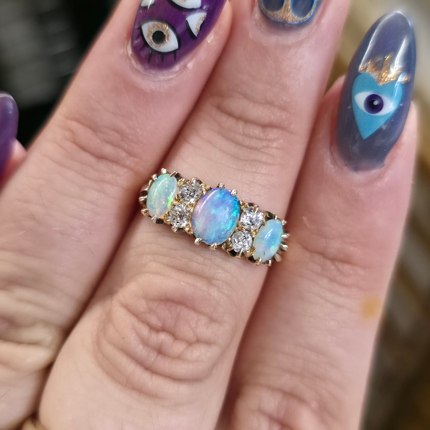 18ct Yellow Gold Antique Traditional Style Opal And Diamond Multi-Stone Ring