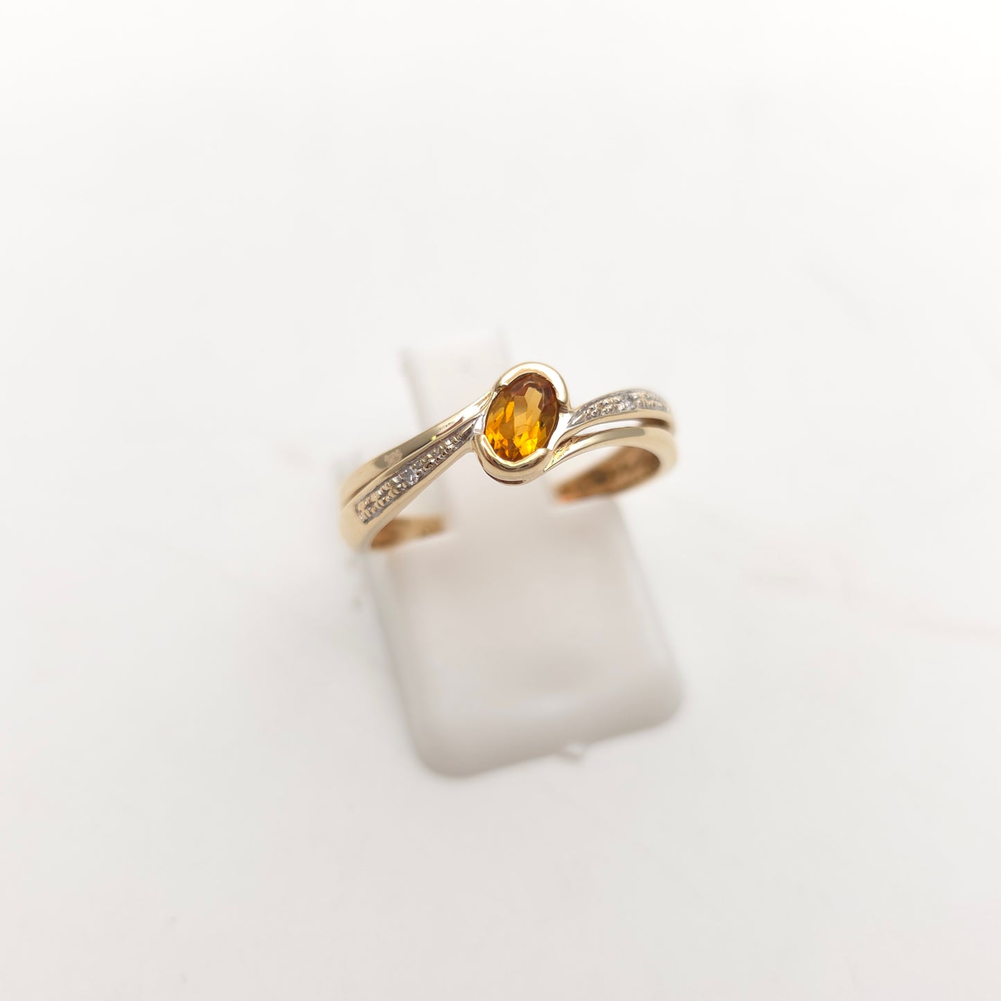 9ct Yellow Gold Vintage Oval Cut Citrine And Diamond Ring