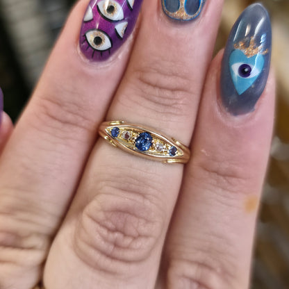 18ct Yellow Gold Antique Sapphire And Diamond Boat Style Row Ring