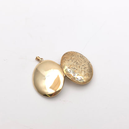 9ct Yellow Gold Vintage Floral / Foliate Engraved Domed Oval Locket