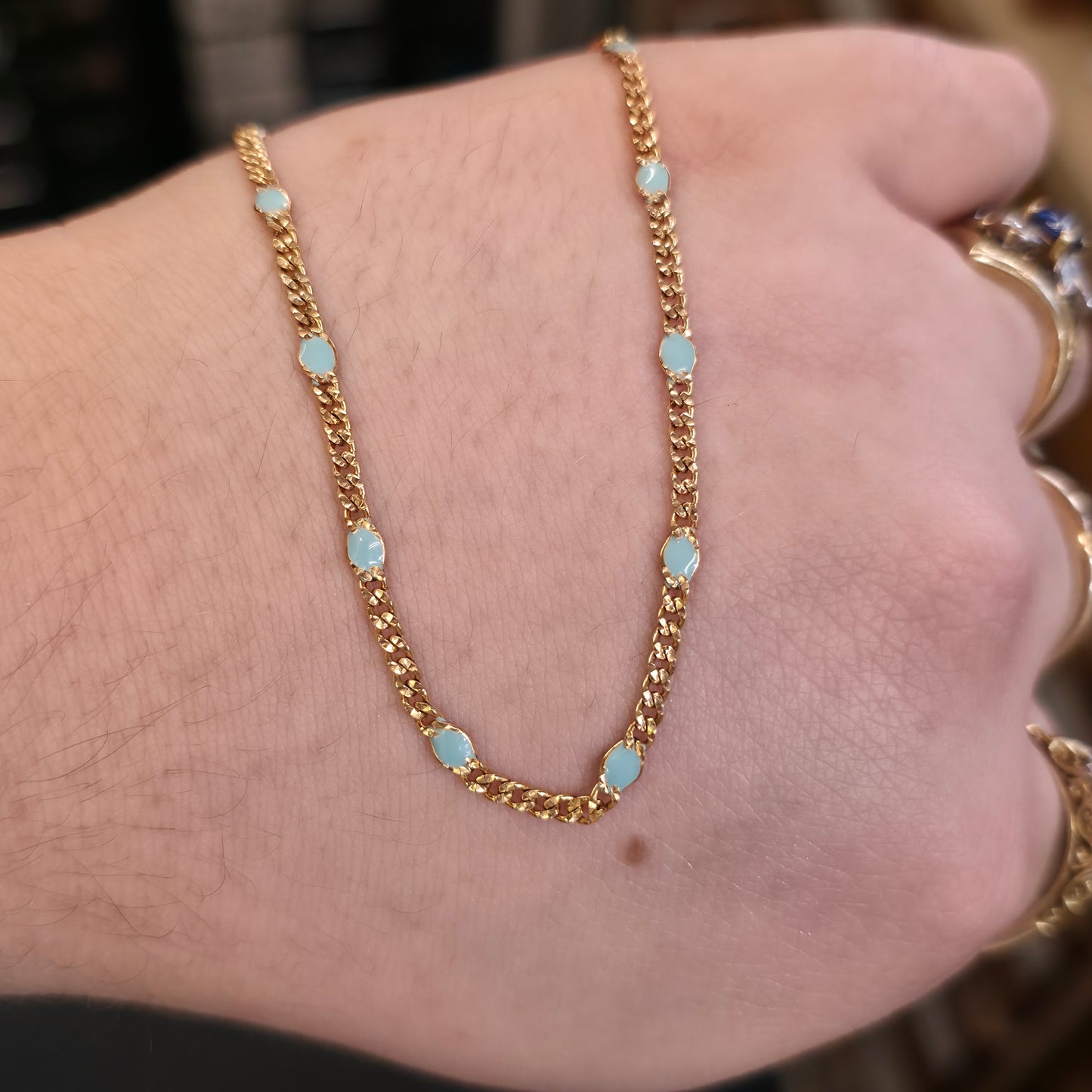 9ct Yellow Gold Vintage Turquoise Blue Enamel Filled Figaro Link Chain 16"