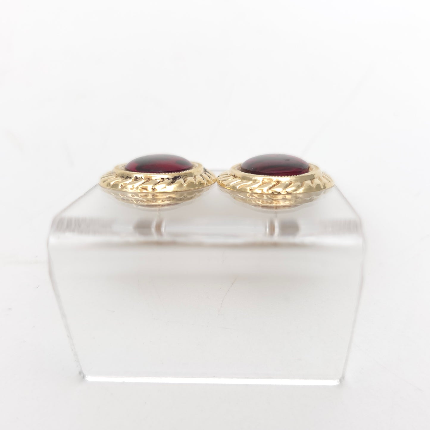 9ct Yellow Gold Vintage Large Oval Pink Dyed Resin Capped Abalone Stud Earrings