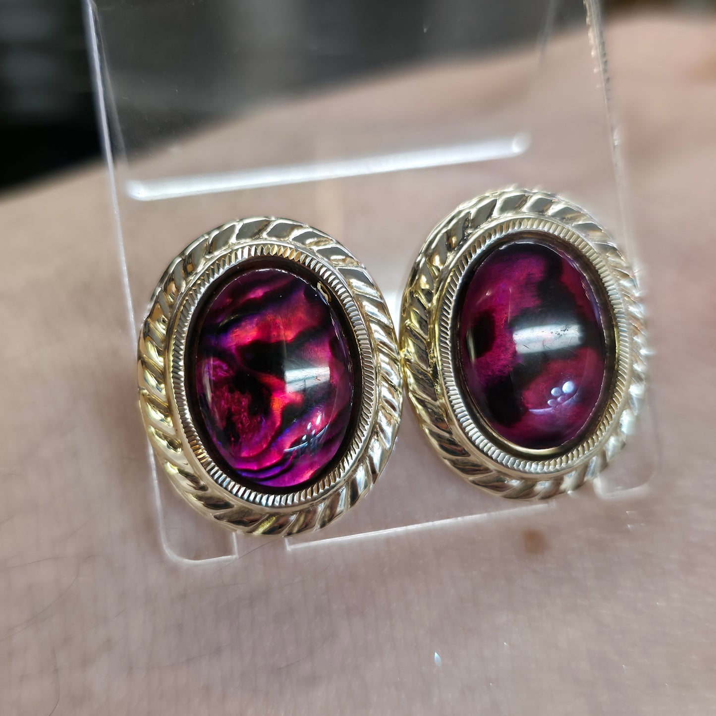 9ct Yellow Gold Vintage Large Oval Pink Dyed Resin Capped Abalone Stud Earrings