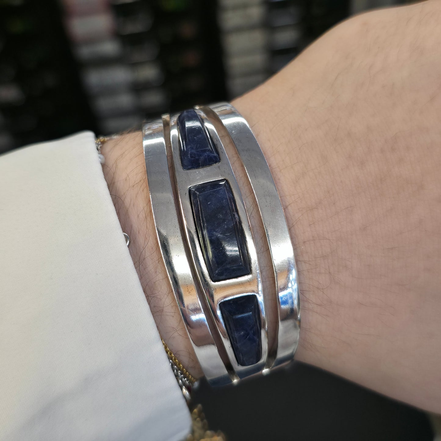 Sterling Silver Mexican Vintage Chunky Heavyweight Sodalite Cut Out Bangle