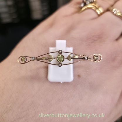 9ct Yellow Gold Antique / Vintage Peridot And Pearl Openwork Bar Brooch