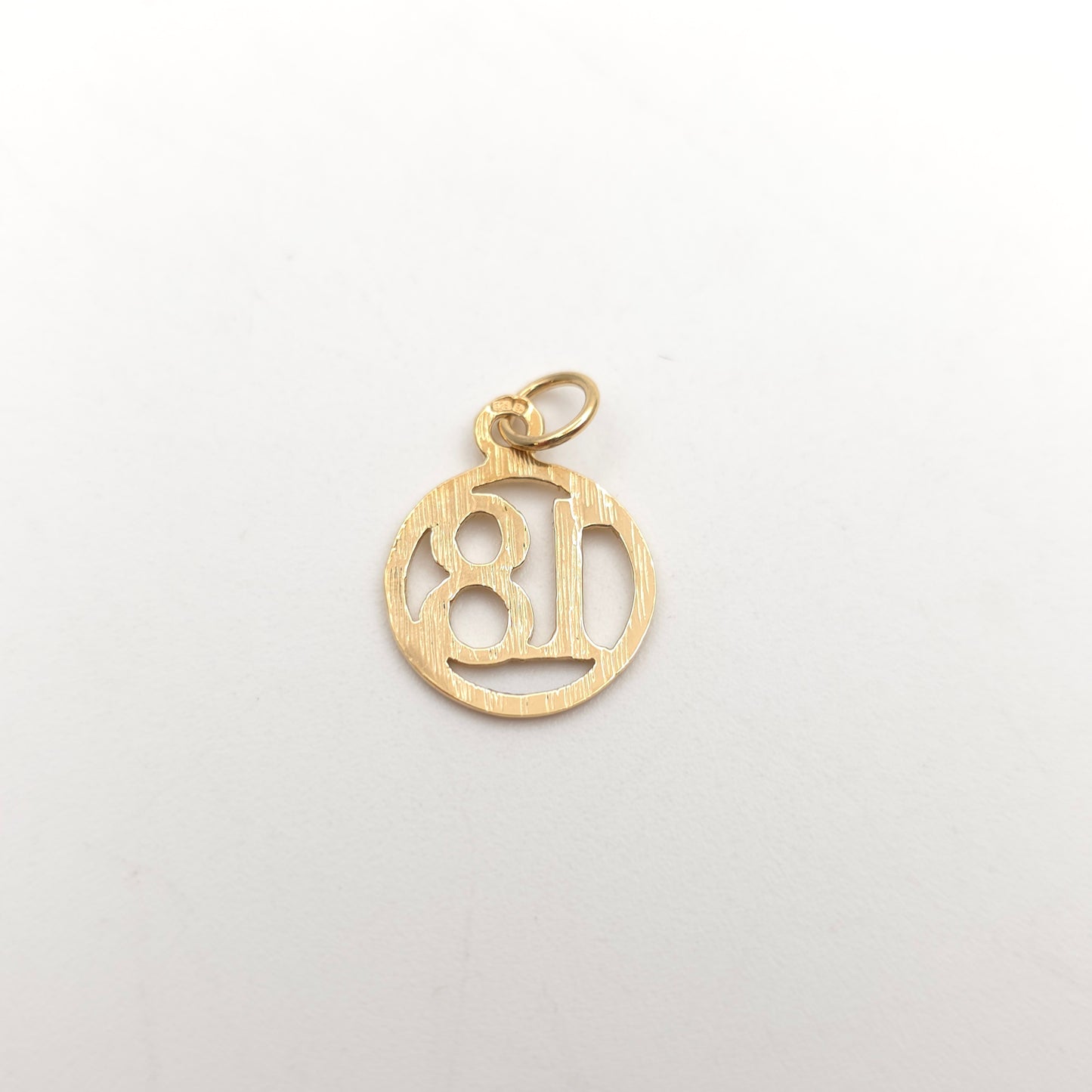 9ct Yellow Gold Vintage Solid '18' Age / Year Charm / Pendant Piece