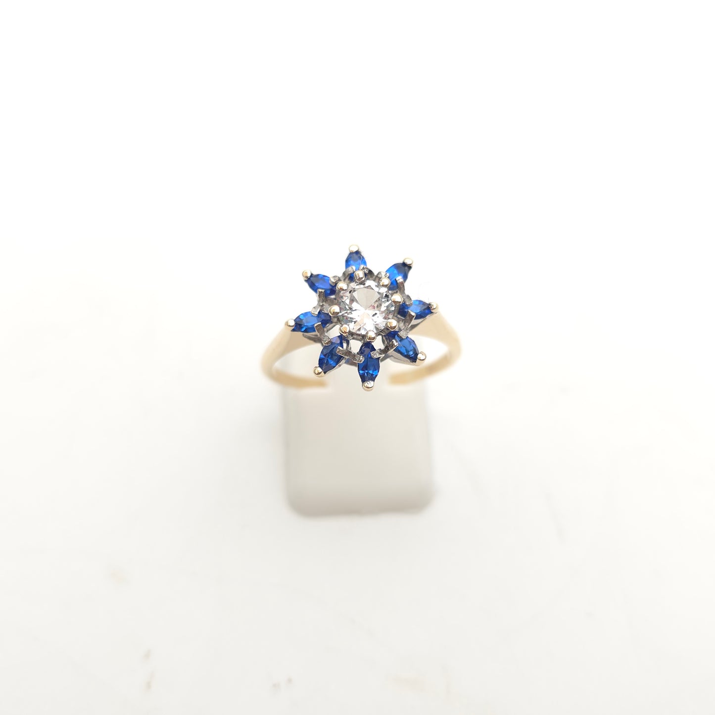 9ct Yellow Gold Vintage Marquise Cut Blue Stone And Clear Stone Cluster Ring