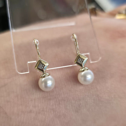 9ct Yellow Gold Vintage Pearl And Diamond Shepherds Hook Drop Earrings