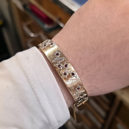 9ct Yellow Gold Vintage Small Round Cut Garnet Set Bird On Leafy Branch Bangle