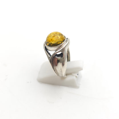Sterling Silver Vintage Round Amber Cabochon Solitaire Band Ring