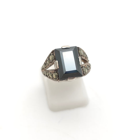 Sterling Silver Vintage Rectangular Hematite And Marcasite Open Shoulders Ring