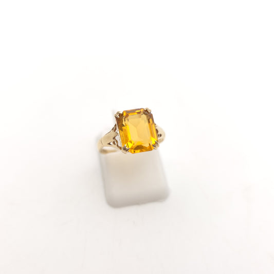 9ct Yellow Gold Antique Emerald Cut Orange Paste Solitaire Ring