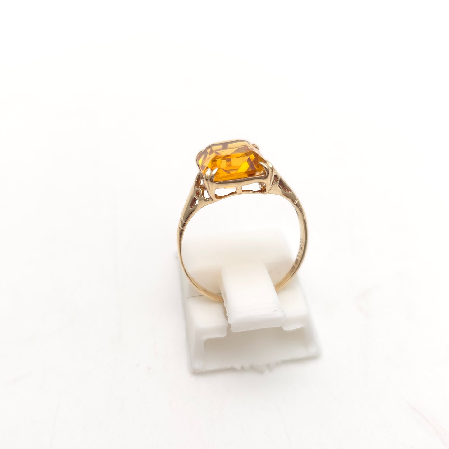 9ct Yellow Gold Antique Emerald Cut Orange Paste Solitaire Ring