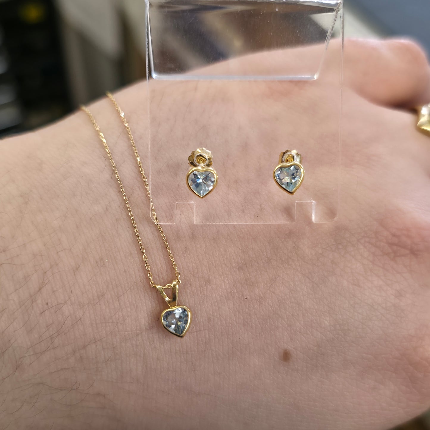9ct Yellow Gold Heart Cut Blue Topaz Solitaire Pendant And Stud Earring Set