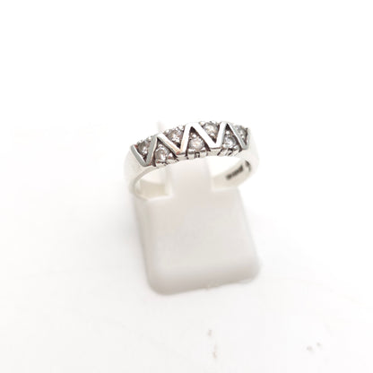 Sterling Silver White Stone Zig Zag Style Band Ring
