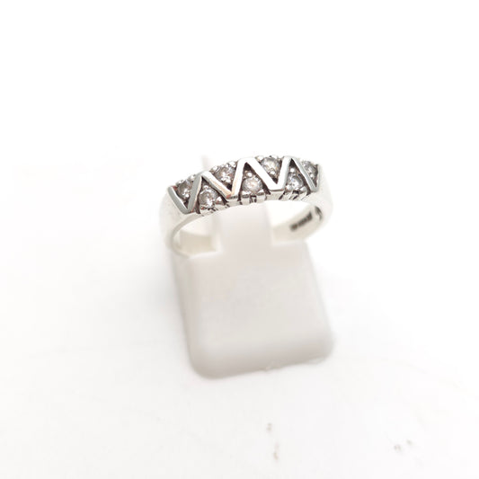 Sterling Silver White Stone Zig Zag Style Band Ring