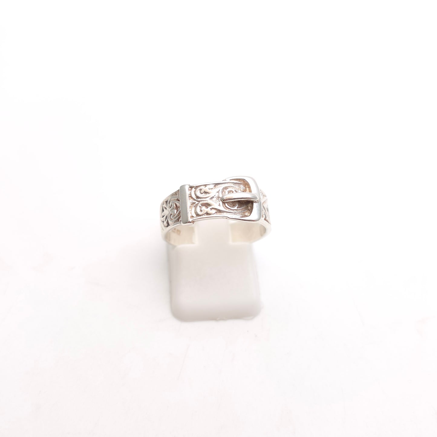 Sterling Silver Vintage Patterned Buckle Band Ring