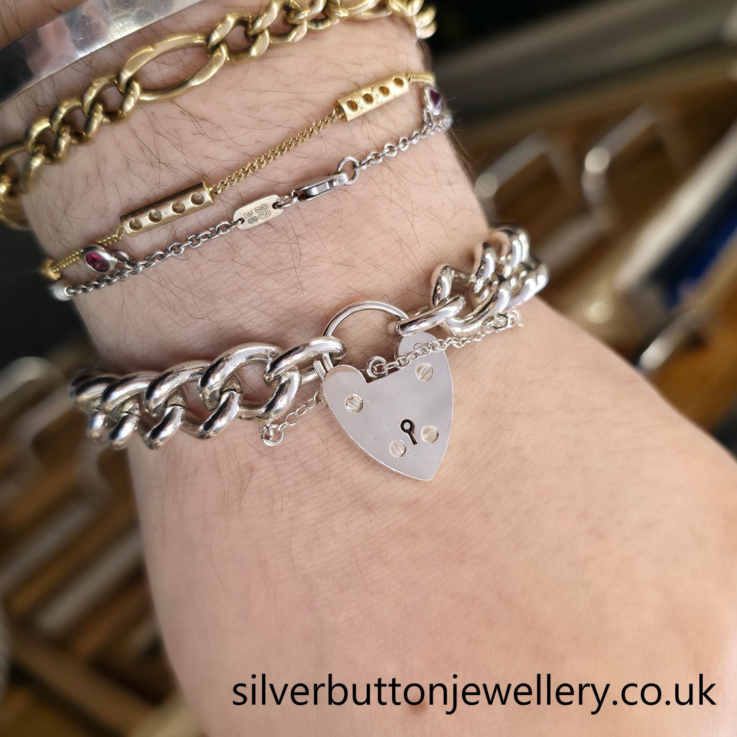 Sterling Silver XL Chunky Traditional Curb Bracelet With Heart Padlock Clasp