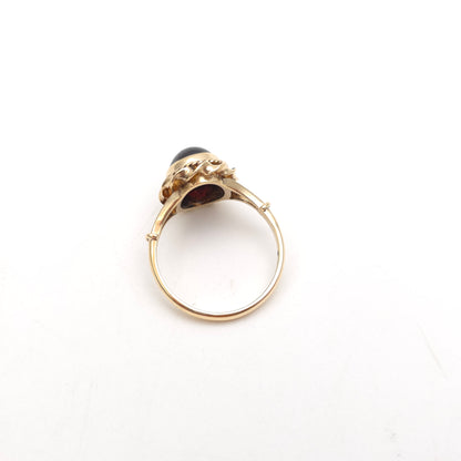 9ct Yellow Gold Vintage Oval Cabochon Garnet Solitaire With Rope Border Ring