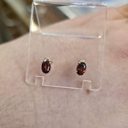 9ct Yellow Gold Classic Oval Cut Brown Topaz Solitaire Stud Earrings