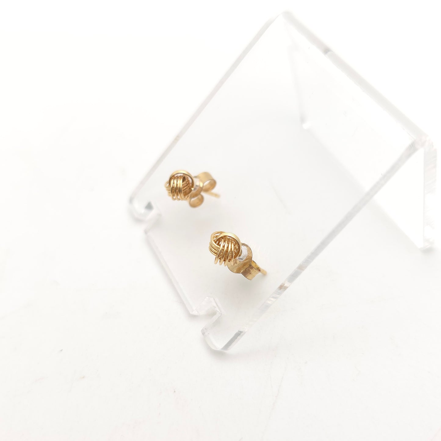 9ct Yellow Gold Small Lightweight 4 Strand Wire Knot Stud Earrings