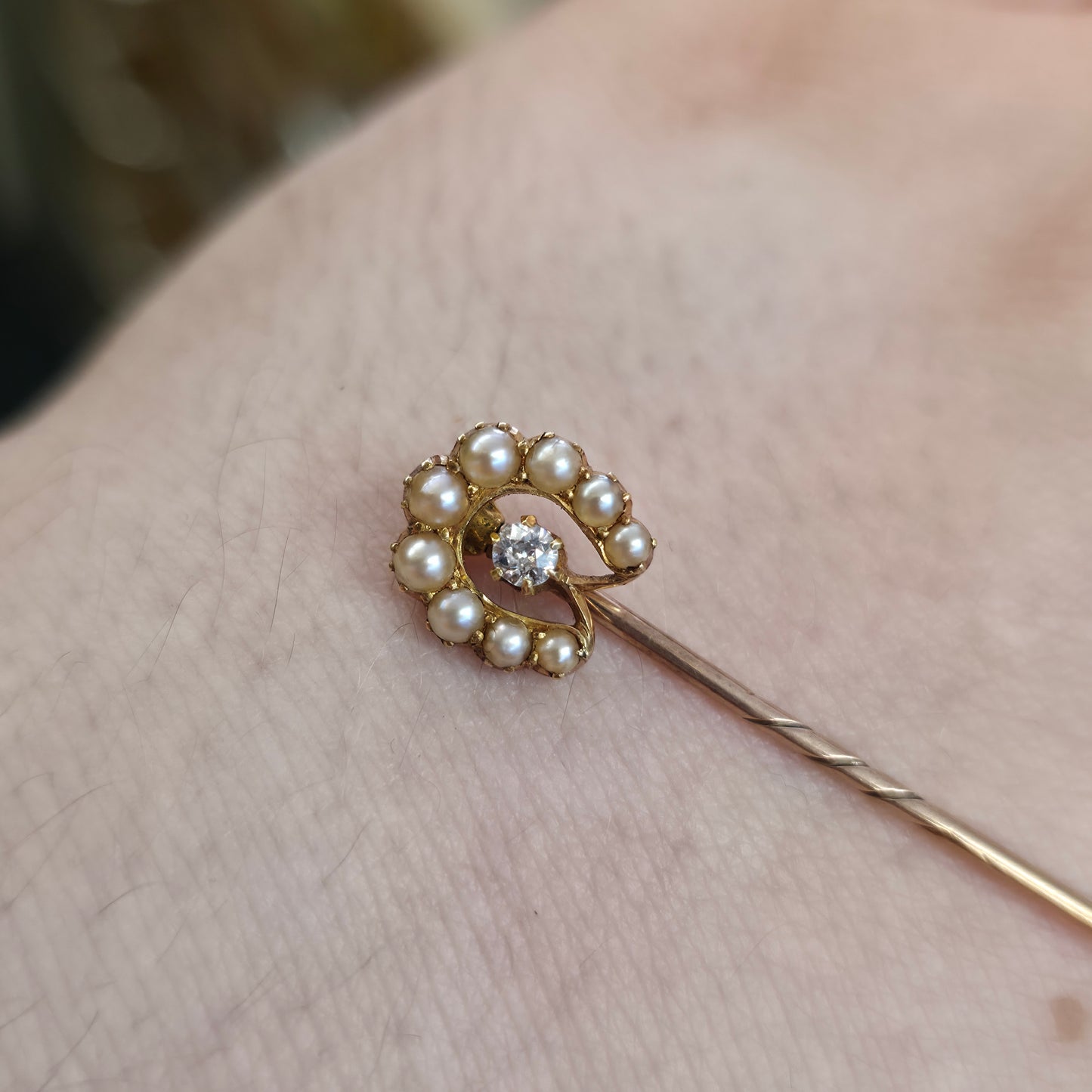 9ct Yellow Gold Antique Pearl And Diamond Horseshoe Stick Pin