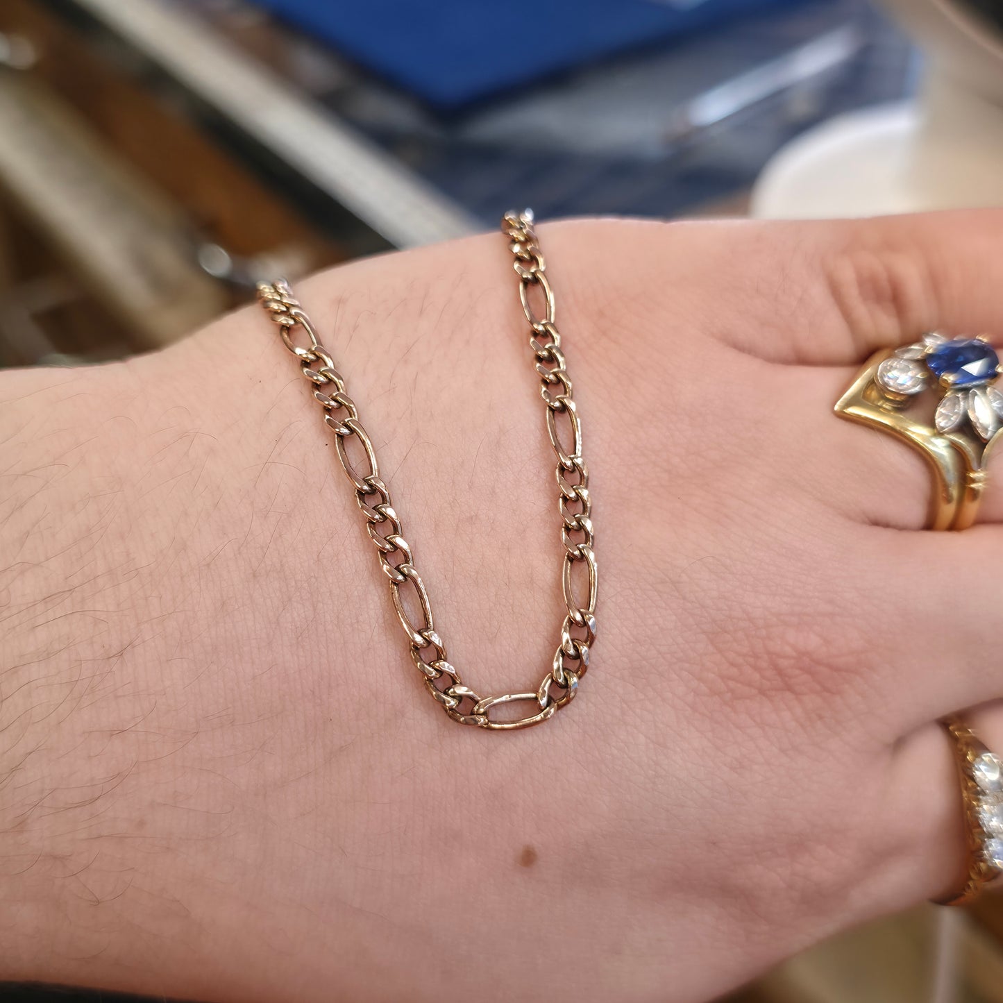 9ct Yellow Gold Vintage Hollow Link Figaro Chain Necklace 20"