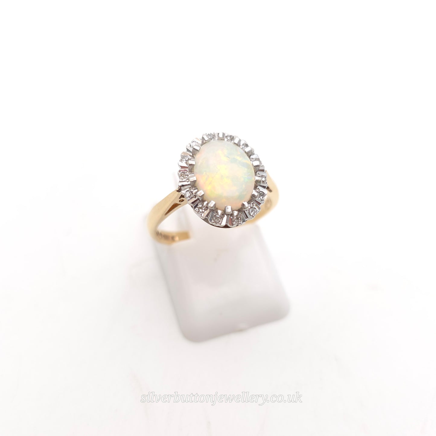 9ct Yellow Gold Vintage Oval Cabochon Cut Opal With Illusion Set Diamond Ring