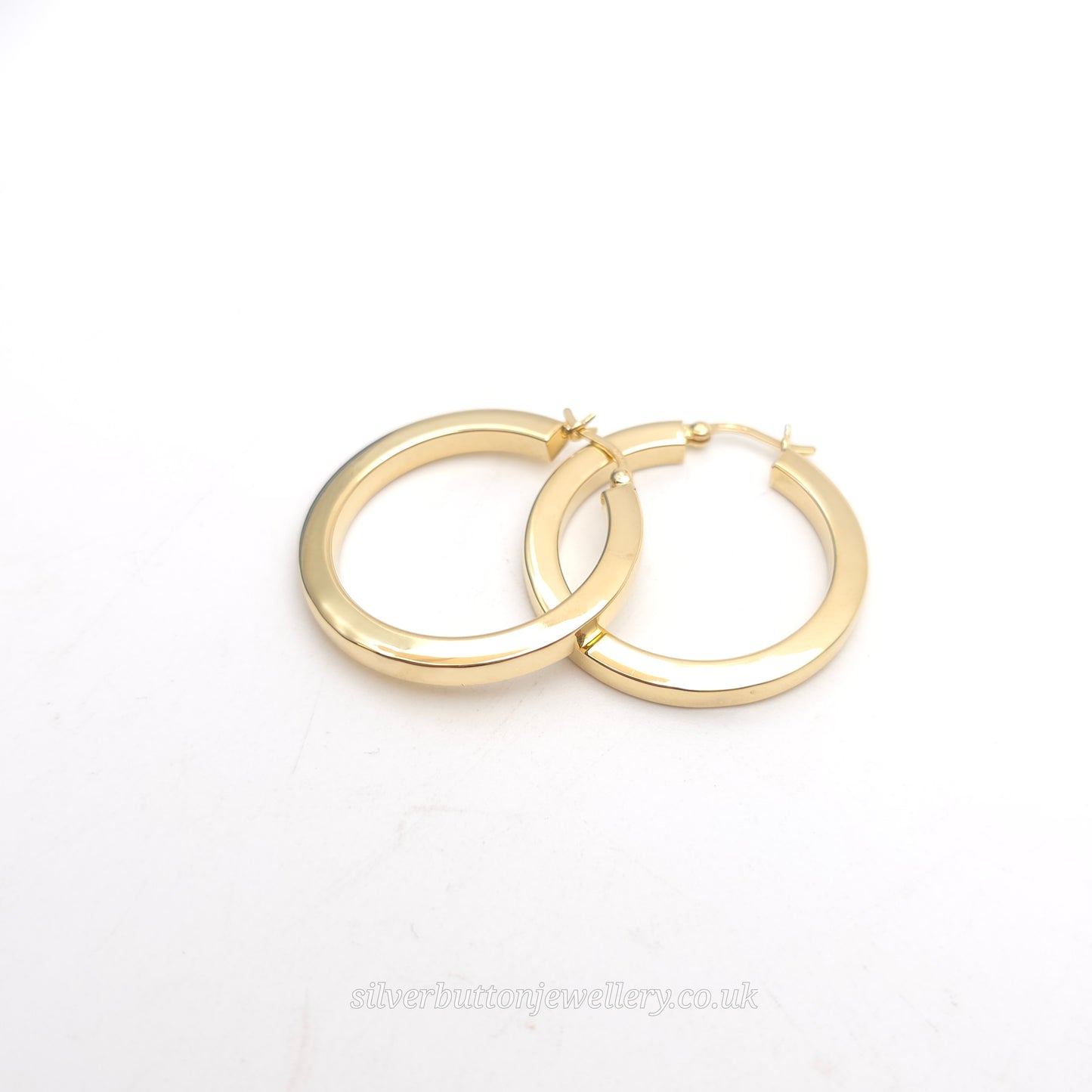 18ct Yellow Gold Vintage Hollow Chunky Hoop Earrings (AF)
