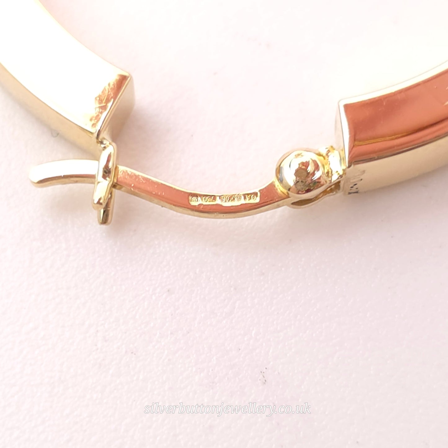 18ct Yellow Gold Vintage Hollow Chunky Hoop Earrings (AF)