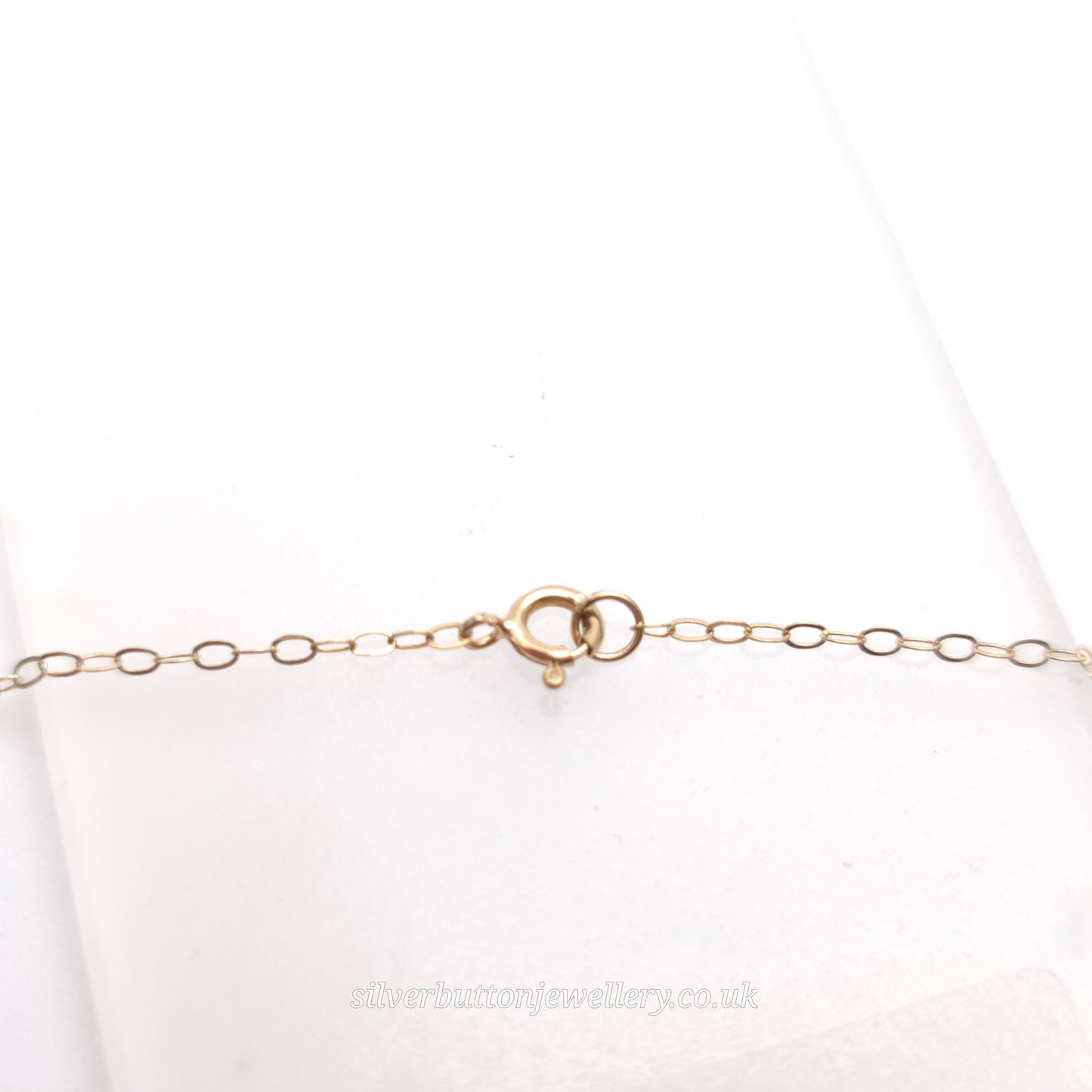 9ct Yellow Gold Small Lightweight Flower Pearl Pendant And Chain Necklace