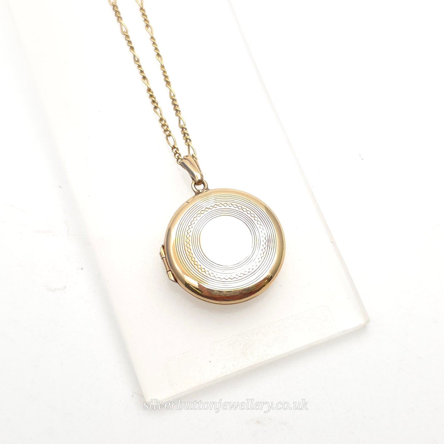 9ct Yellow Gold Vintage Round Engraved Locket On Figaro Chain 16"