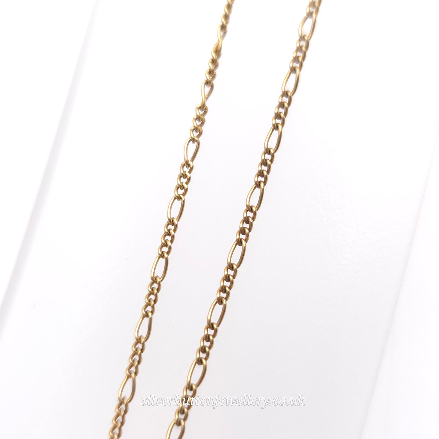 9ct Yellow Gold Vintage Round Engraved Locket On Figaro Chain 16"