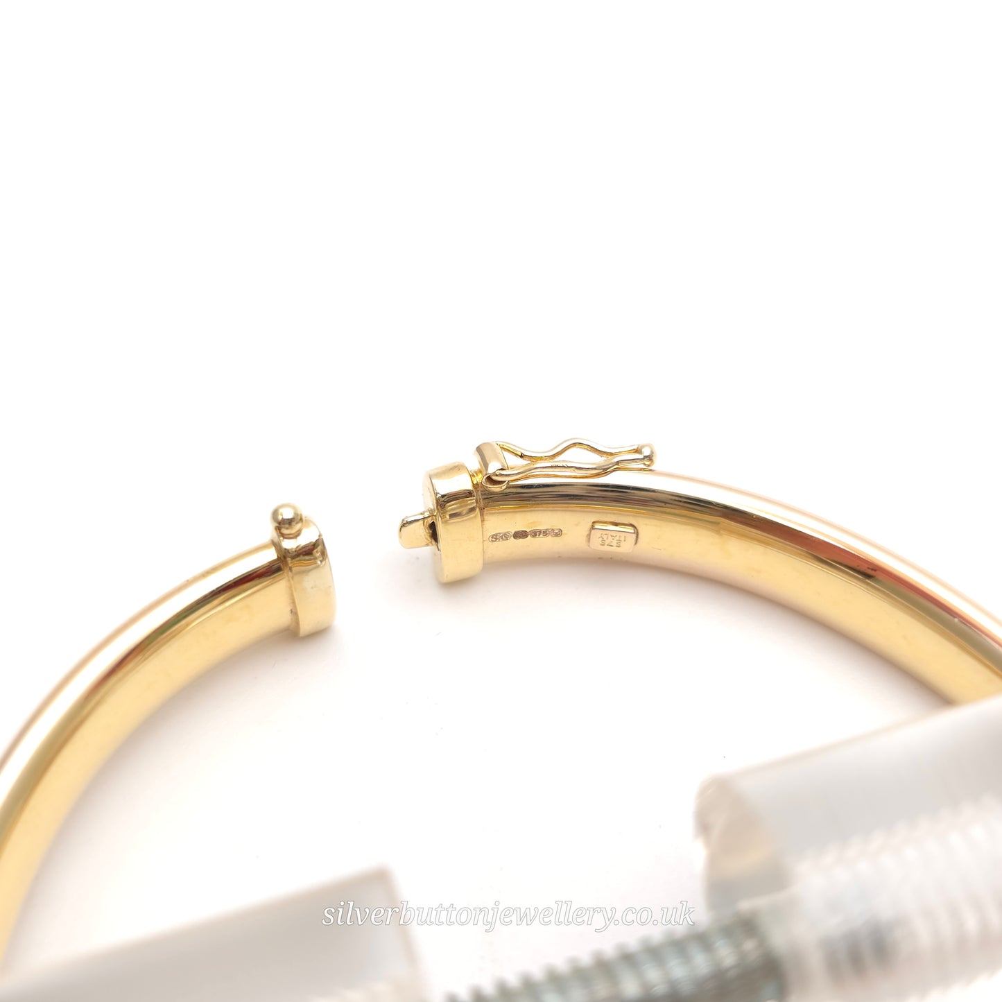 9ct Yellow Gold Oval Hollow Plain Polished Hinged Bangle