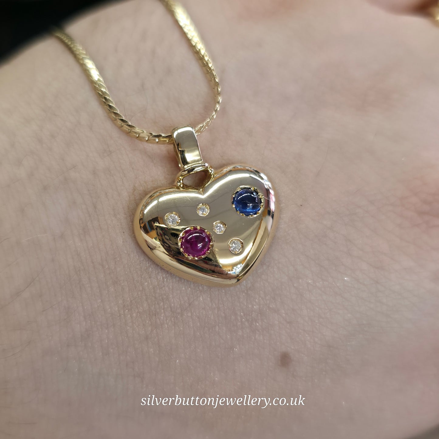 18ct Yellow Gold Vintage Cabochon Ruby And Sapphire And Diamond Heart Necklace