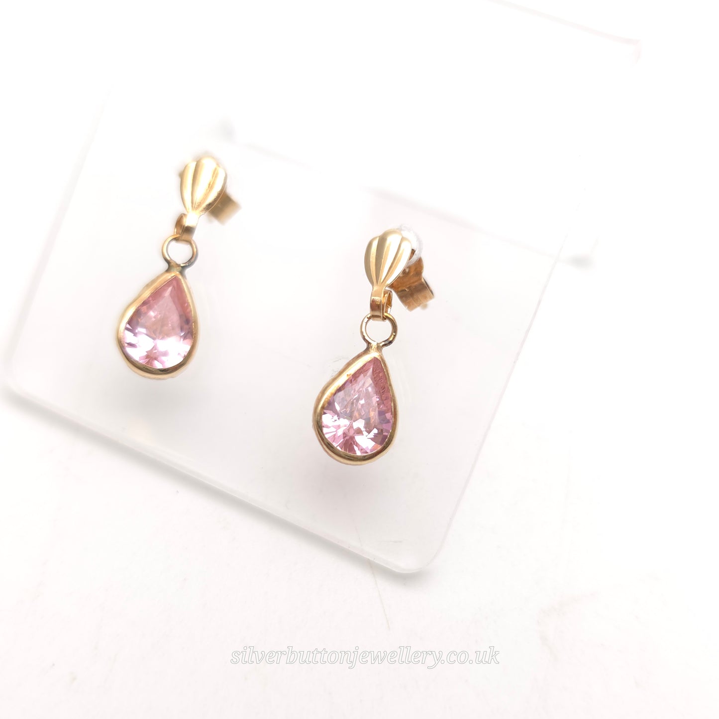 9ct Yellow Gold Vintage Lightweight Pear Cut Pink Stone Small Drop Earrings