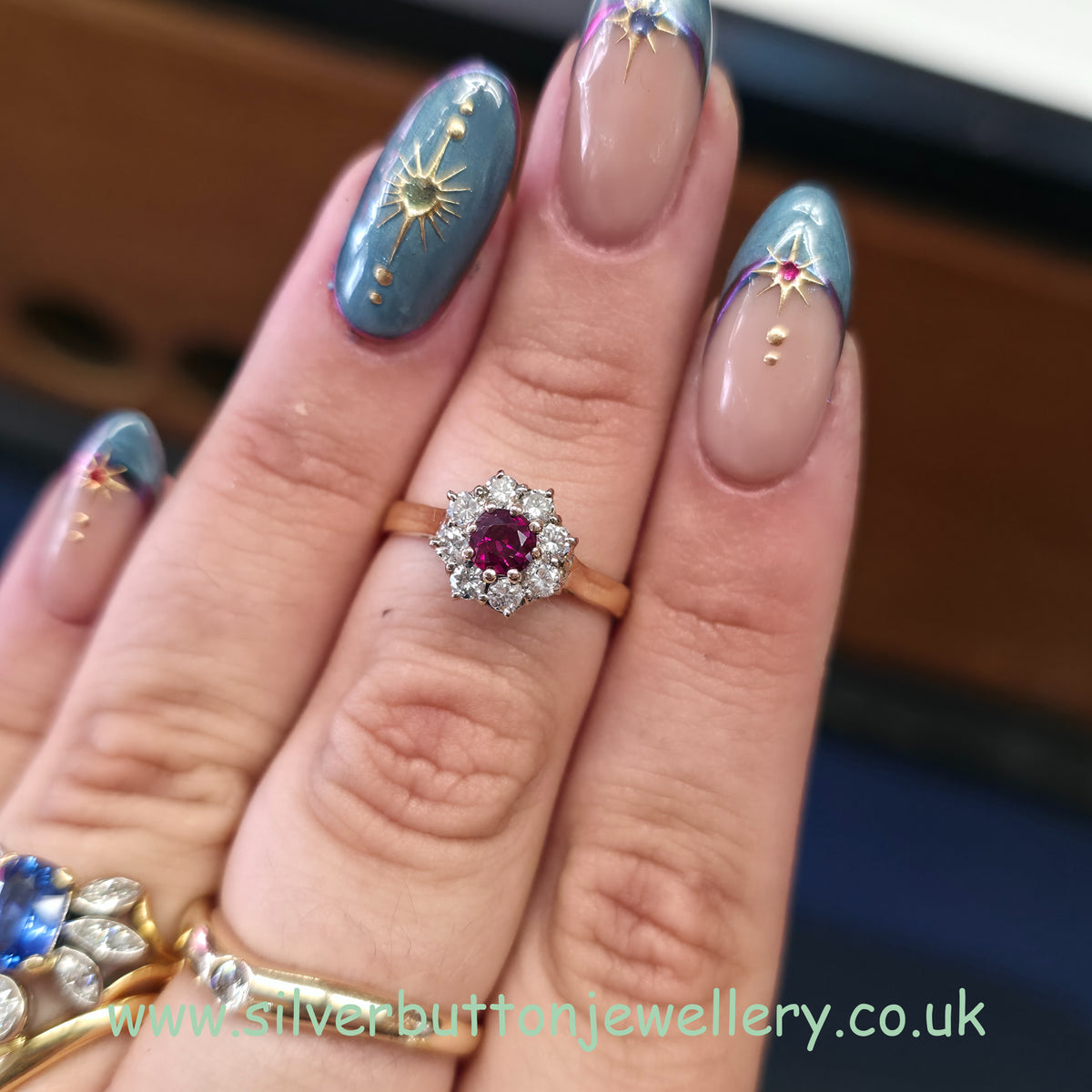 18ct Yellow Gold Vintage Round Cut Ruby And Diamond Floral Halo Cluster Ring