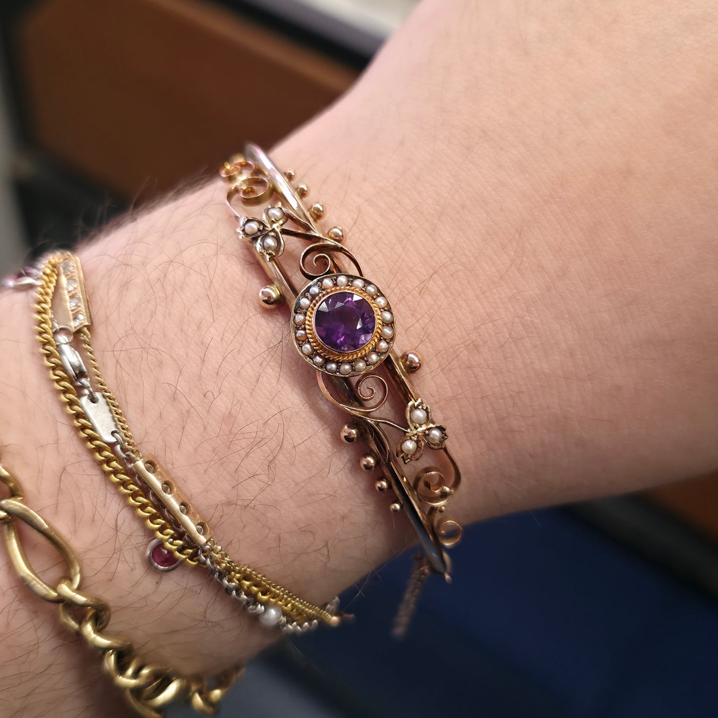 9ct Rose Gold Antique 1905 Amethyst & Seed Pearl Foliate Openwork Bangle